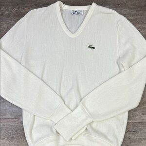 Izod Lacoste Vintage Unisex V-Neck Sweater – Classic Fit – Cream Cotton Knit